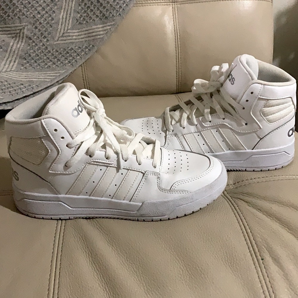 White adidas high top sneakers size 8 women’s